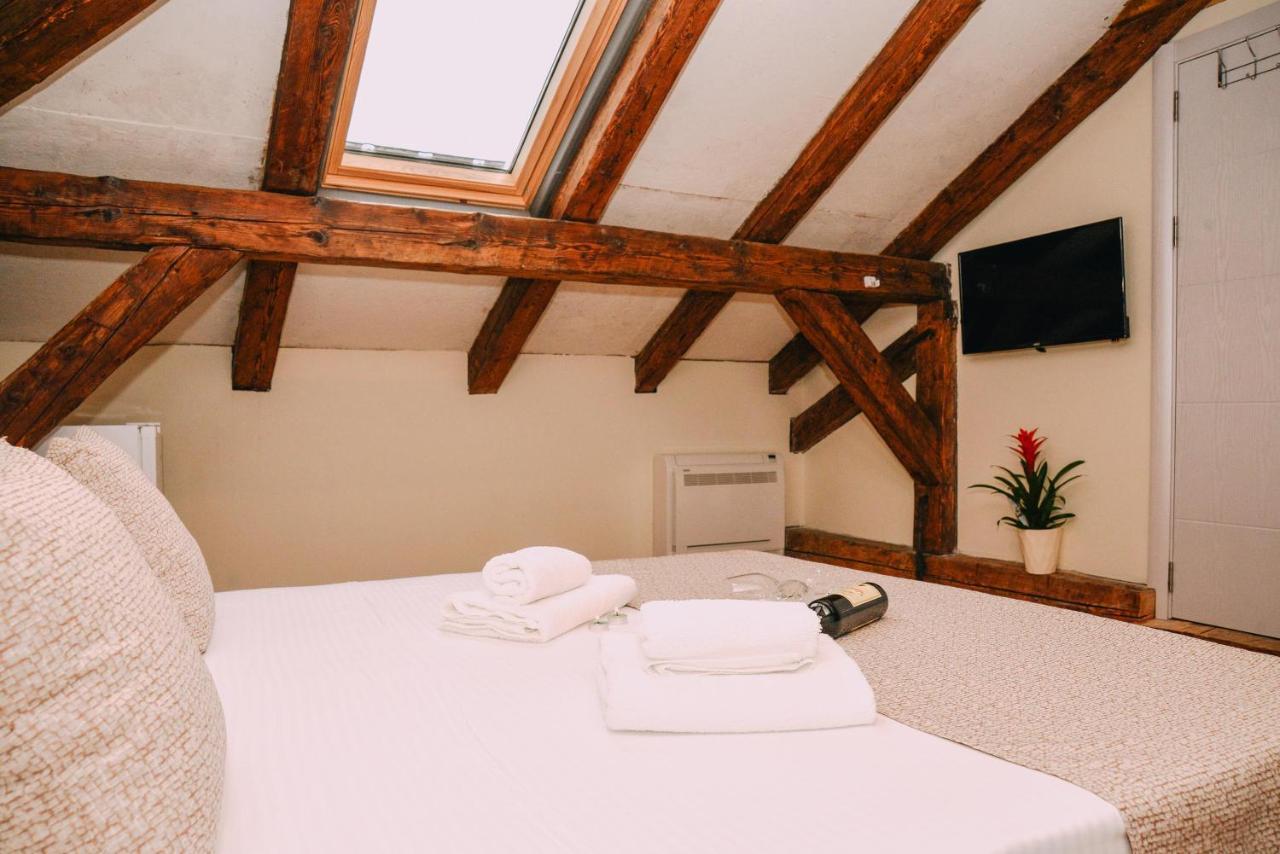 Step To Kotor Bay Guesthouse ภายนอก รูปภาพ