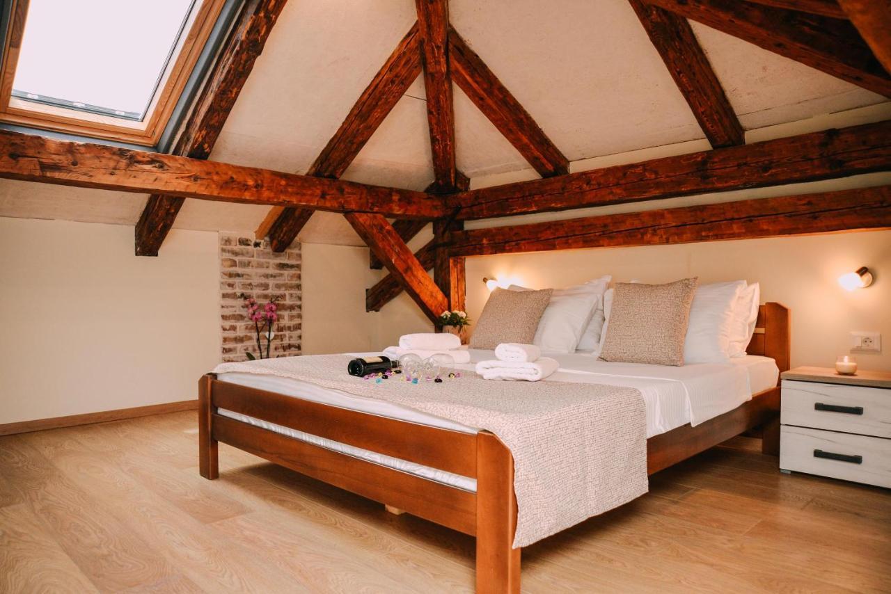 Step To Kotor Bay Guesthouse ภายนอก รูปภาพ