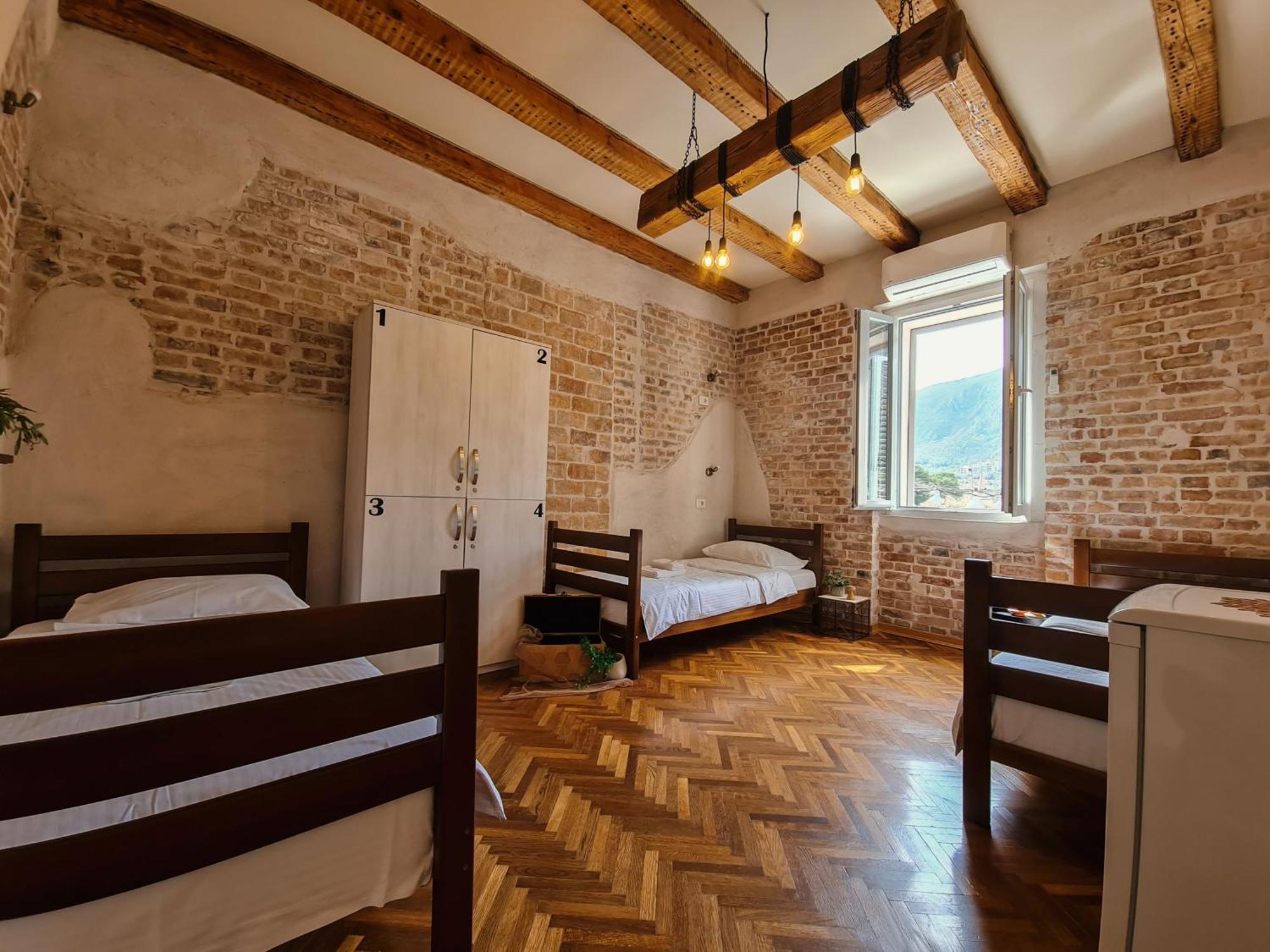Step To Kotor Bay Guesthouse ภายนอก รูปภาพ