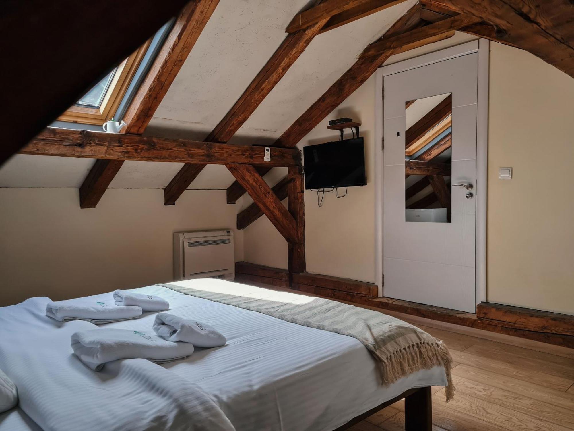 Step To Kotor Bay Guesthouse ภายนอก รูปภาพ